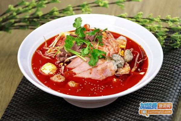 三国江湖煮骨汤麻辣烫加盟费