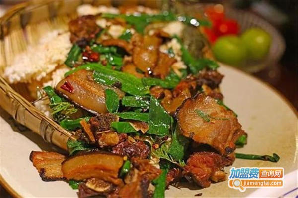 杨记隆府江湖菜加盟费