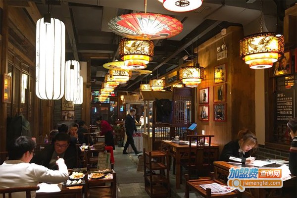 海底诱惑重庆老火锅加盟门店