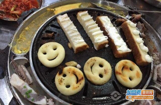 外婆馋小院烤肉加盟费