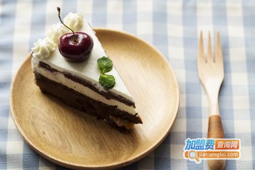 茜茜蜜语甜品加盟门店