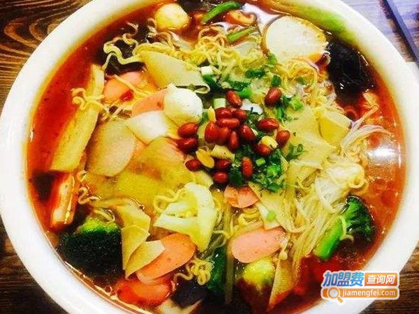 红半天麻辣烫加盟店