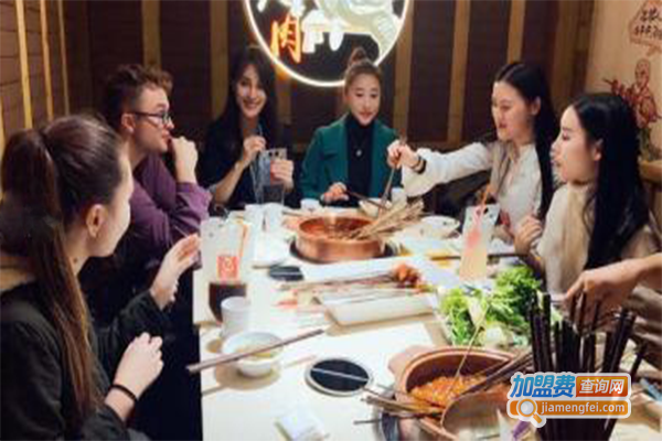 天龙八串火锅加盟费