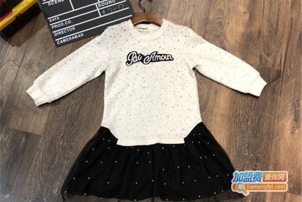 谷粒咕里童装加盟