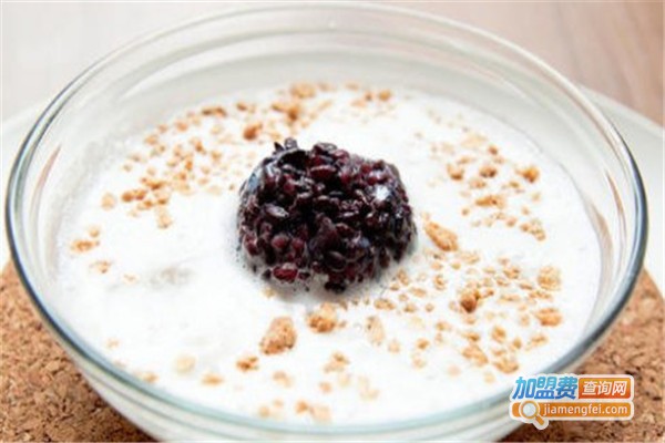 牛紫米酸奶加盟