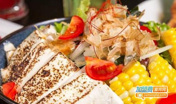 青瓦炭韩潮烤肉店加盟费