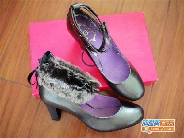 斯艾依鞋业加盟费