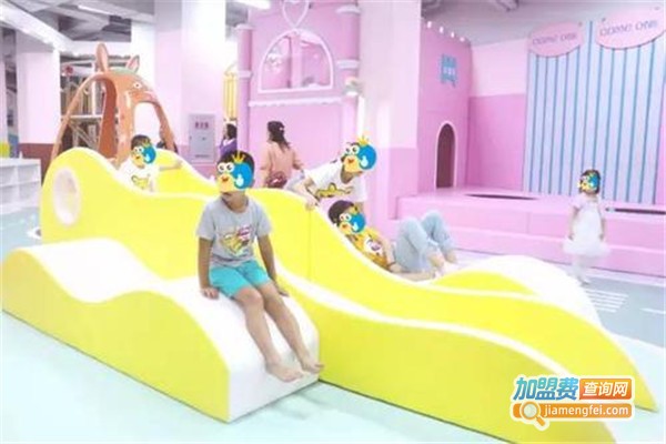 嗨蜗牛儿童乐园加盟
