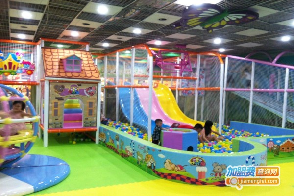 小淘气游乐设备加盟费