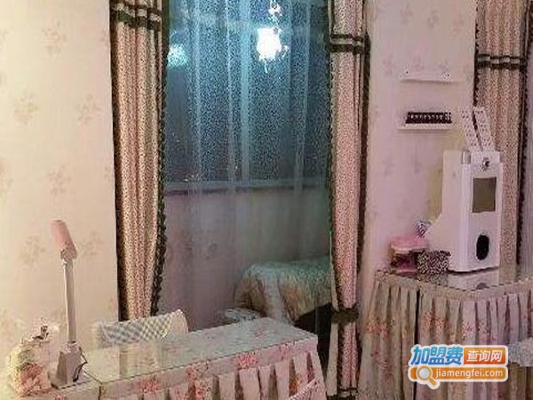 圣千慧美甲加盟