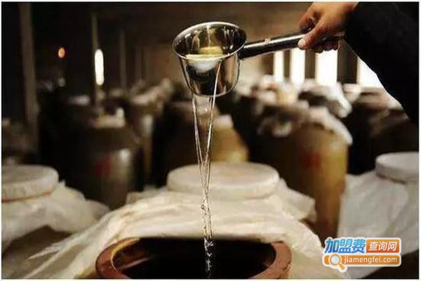 蒙古红白酒加盟费