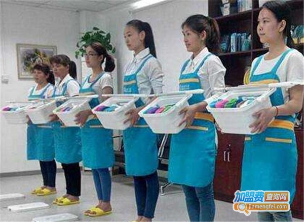 七彩乐居家政加盟费