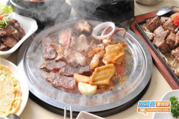 晶味天下水晶烤盘自助烧烤加盟费