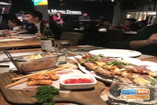 碳匠音乐餐厅酒吧加盟费