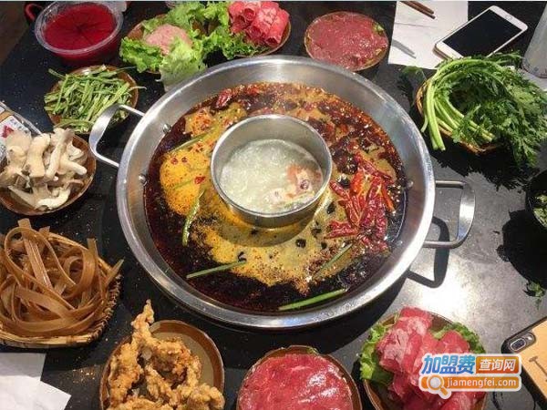 铁锅门火锅