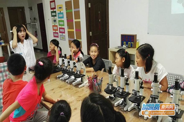 德拉学院STEAM教育加盟费