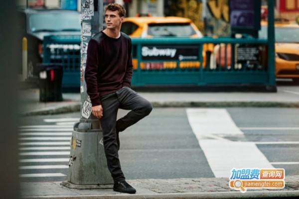 城市骆驼休闲装