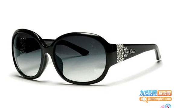 路易迪奥眼镜加盟费