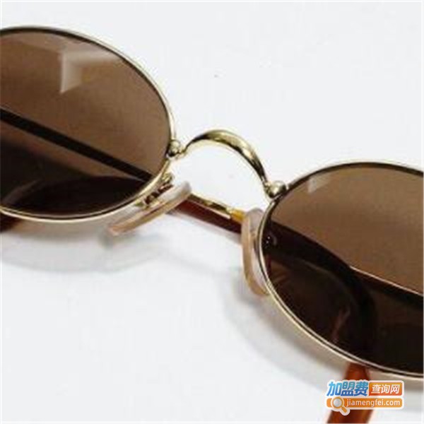 同明眼镜加盟费