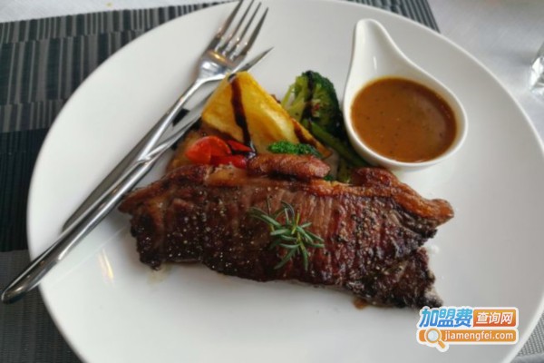 小蕃茄意大利餐厅加盟店