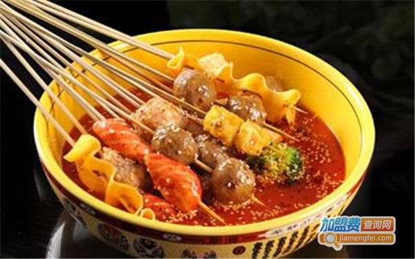 梁小小成都串串香加盟费