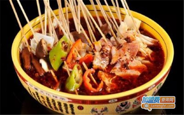 梁小小成都串串香加盟费