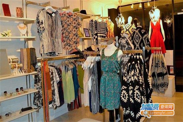 天使服饰加盟费