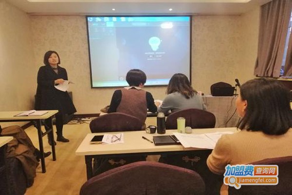 百航教育加盟费