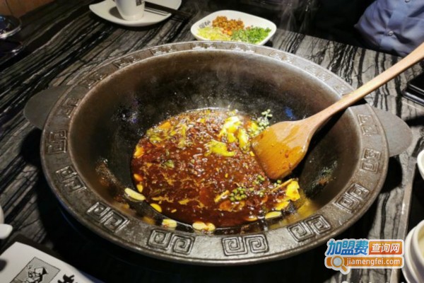 蜀滋香鲜鱼火锅加盟店