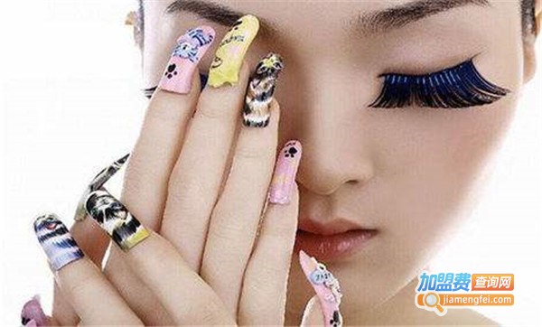 艺锋美甲培训加盟费