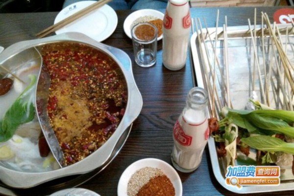 川麻子串串香加盟店