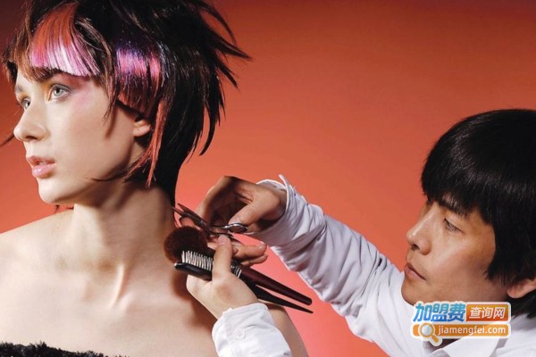 卡顿美容美发加盟费