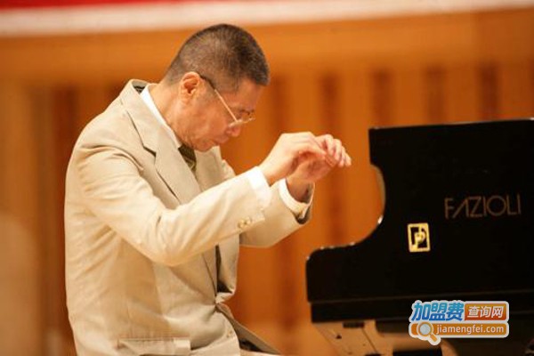 刘诗昆钢琴加盟