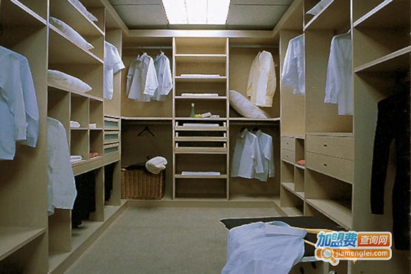 艾高衣柜加盟费