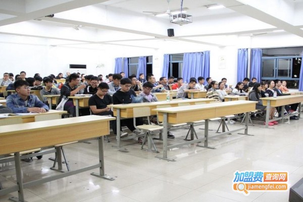 乾学教育加盟费