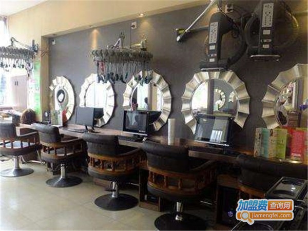 新时代美容美发加盟费