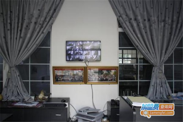 拙艺画室加盟费