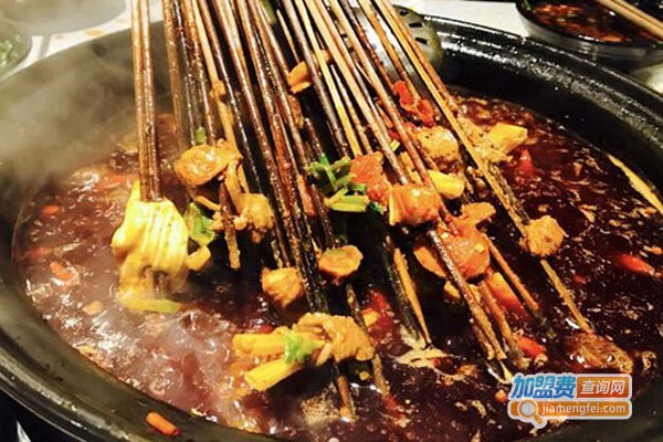 等等老火锅店加盟费