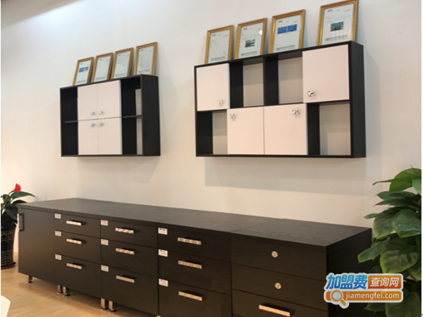 柏丽雅家具加盟费