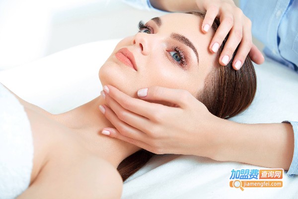 俪人秀美容加盟费