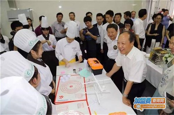 曹继桐烘焙学校加盟费