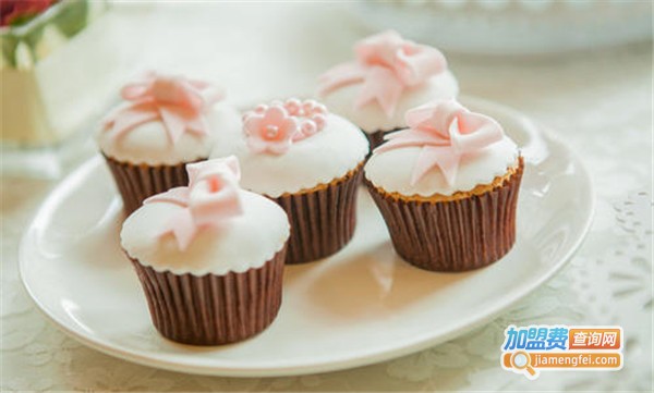 曹继桐烘焙学校加盟费