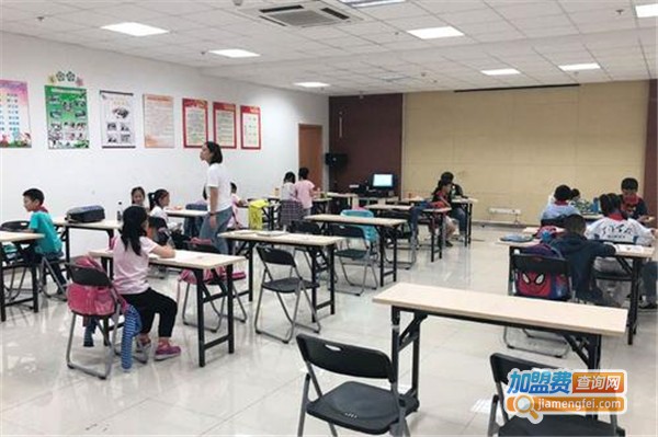 元科教育培训机构加盟费