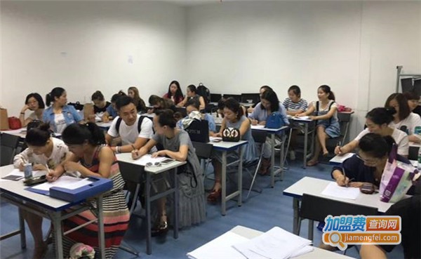 韵丽化妆美容培训加盟费