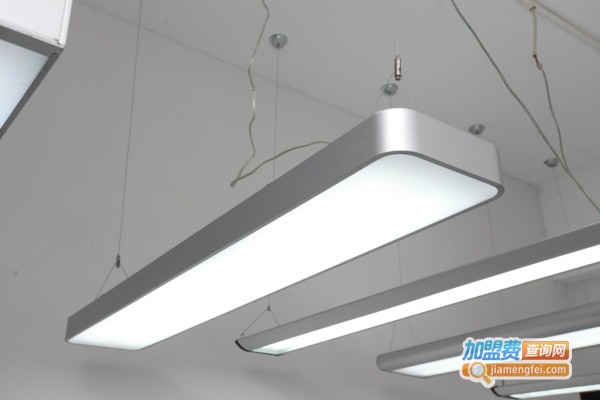 百和照明灯具加盟费