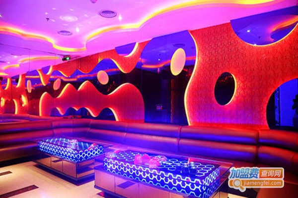 乐歌量贩式ktv加盟费