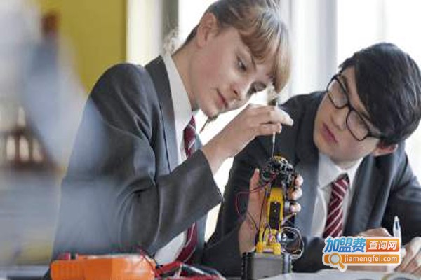 海玲英教育加盟费