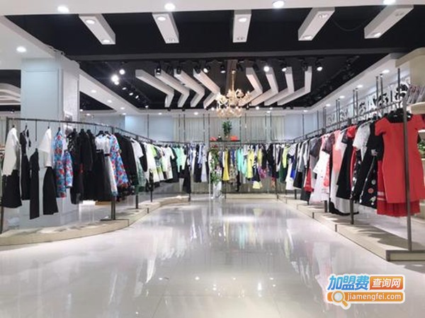 第七街品牌女装工厂店加盟