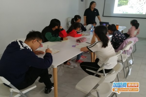 华旗教育加盟店