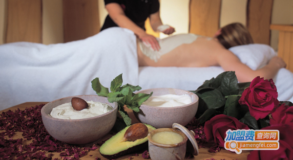 康安美容加盟费